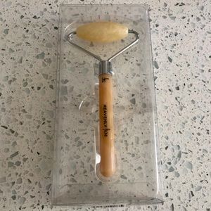 Heavenly Luxe Face & Neck Citrine Roller